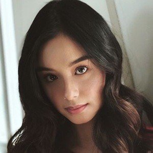 Pauline Mendoza, 26 (TV Actress)