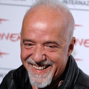 Paulo Coelho, 76 (小说家)