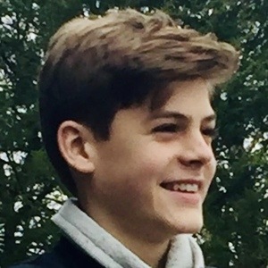 Paxton Singleton image 4