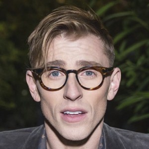 Payson Lewis image 3