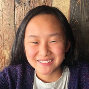 Pearl Knorpp, 17 (YouTube Star)