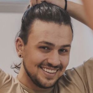 Pedro Thomé, 32 (Pop Singer)