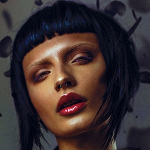 Penelope Gwen, 29 (化妆师)