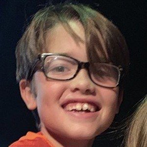 Penn Charles Holderness, 13 (Membre de la famille)