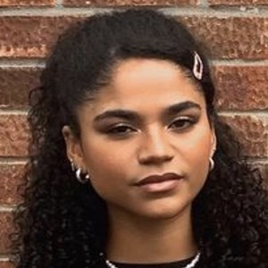 Persia Holder, 25 (TikTok明星)