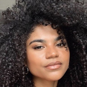 Persia Holder image 7