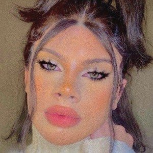 Pewiyard, 21 (TikTok明星)