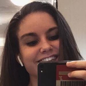 Phoebe Hutchinson, 27 (Instagram Star)