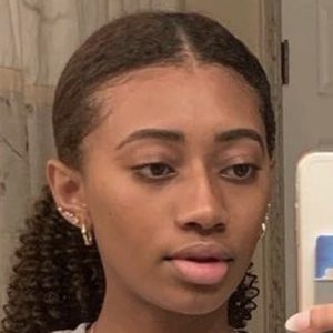 Phoebe Ryonne image 5