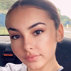 Phoeberry, 25 (Star di YouTube)