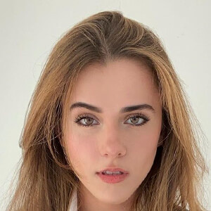 Pilar Elizondo, 24 (TikTok Star)