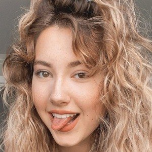 pineapplebrat image 1