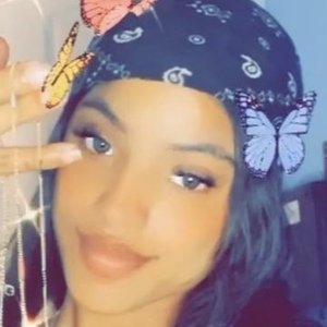 Pineapplesbribri123 image 3