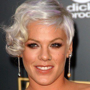 Pink, 46 (Ca sĩ nhạc Pop)