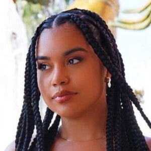 pinksakura, 27 (Twitch Star)