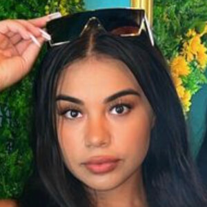 pinksakura, 27 (Twitch Star)