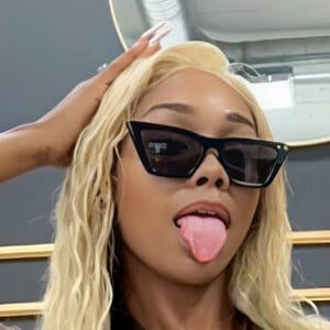 Pinkydoll, 29 (Звезда Тиктока)