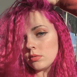 Pinupjoy, 30 (TikTok Star)