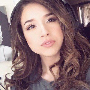 Pokimane, 29 (抽搐之星)