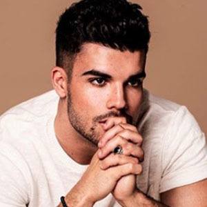 Pol Badía, 31 (Instagram Star)