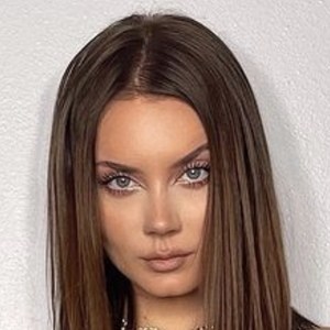 Polina Yureyvna, 26 (Instagram Star)