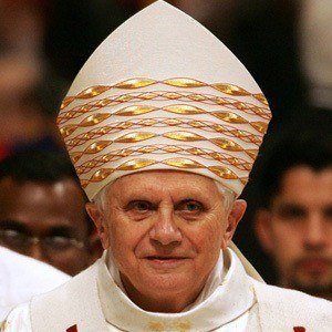 Pope Benedict XVI, 98 (Religieuze Leider)