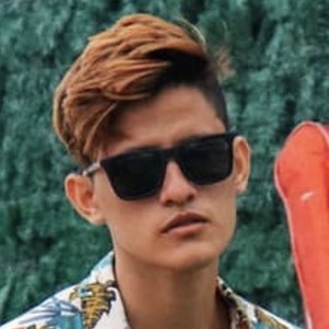 Prank Byron, 31 (YouTube Star)