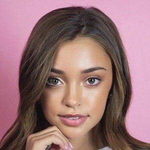 Presley Elise, 17 (TikTok Star)