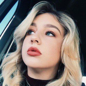 Presley Tennant, 23 (TikTok Star)