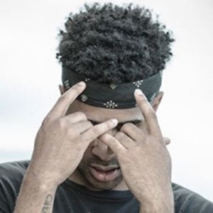 Prettyboyfredo, 32 (YouTube明星)