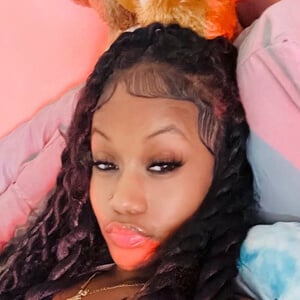 prettylingg_ image 3