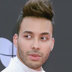Prince Royce, 36 (Cantante pop)