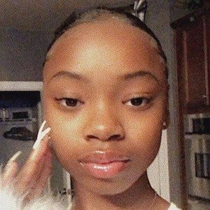 Princess Jay, 22 (YouTube明星)