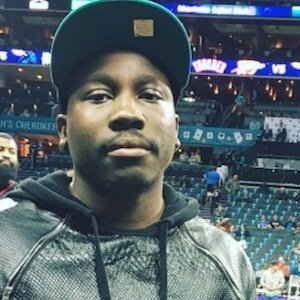 QJB, 36 (YouTube Star)