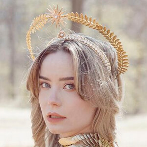 Queen Astraea image 6