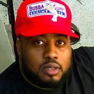 QueenzFlip, 38 (Rapper)