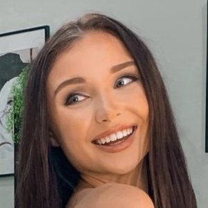 Rachael Evren image 4