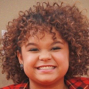 Rachel Crow, 27 (流行歌手)