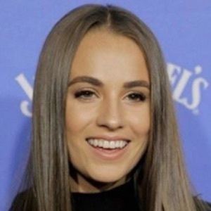 Rachel DeMita, 35 (TV Show-Gastgeber)