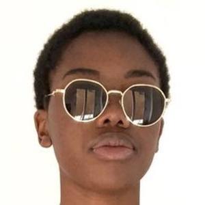 Rachel Dmt, 25 (TikTok-ster)