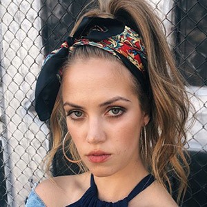 Rachel Faulkner, 33 (Movie Actress)