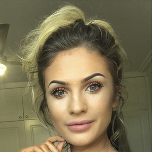 Rachel Foster, 26 (TikTok明星)