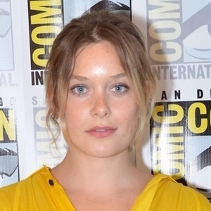 Rachel Keller image 3