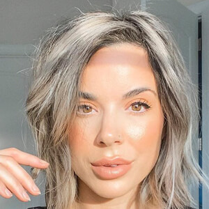 Rachel Nicole, 39 (Instagram Star)