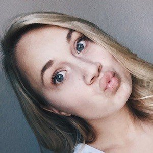 Rachelle Swannie, 30 (YouTube明星)