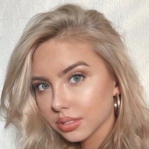 Raelynn Harper, 25 (Modell)