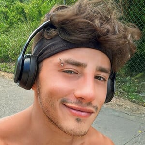 Rafael McGuire image 13