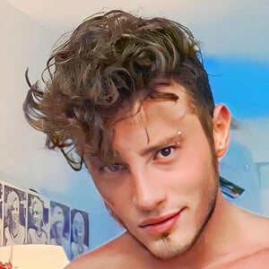 Rafael McGuire image 15