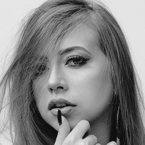 Raissa Cinacchi, 29 (TikTok Star)