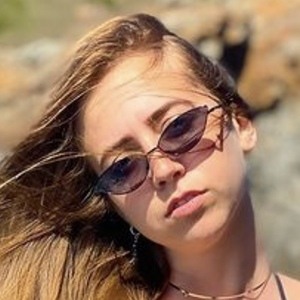 Raissa Cinacchi, 29 (TikTok Star)